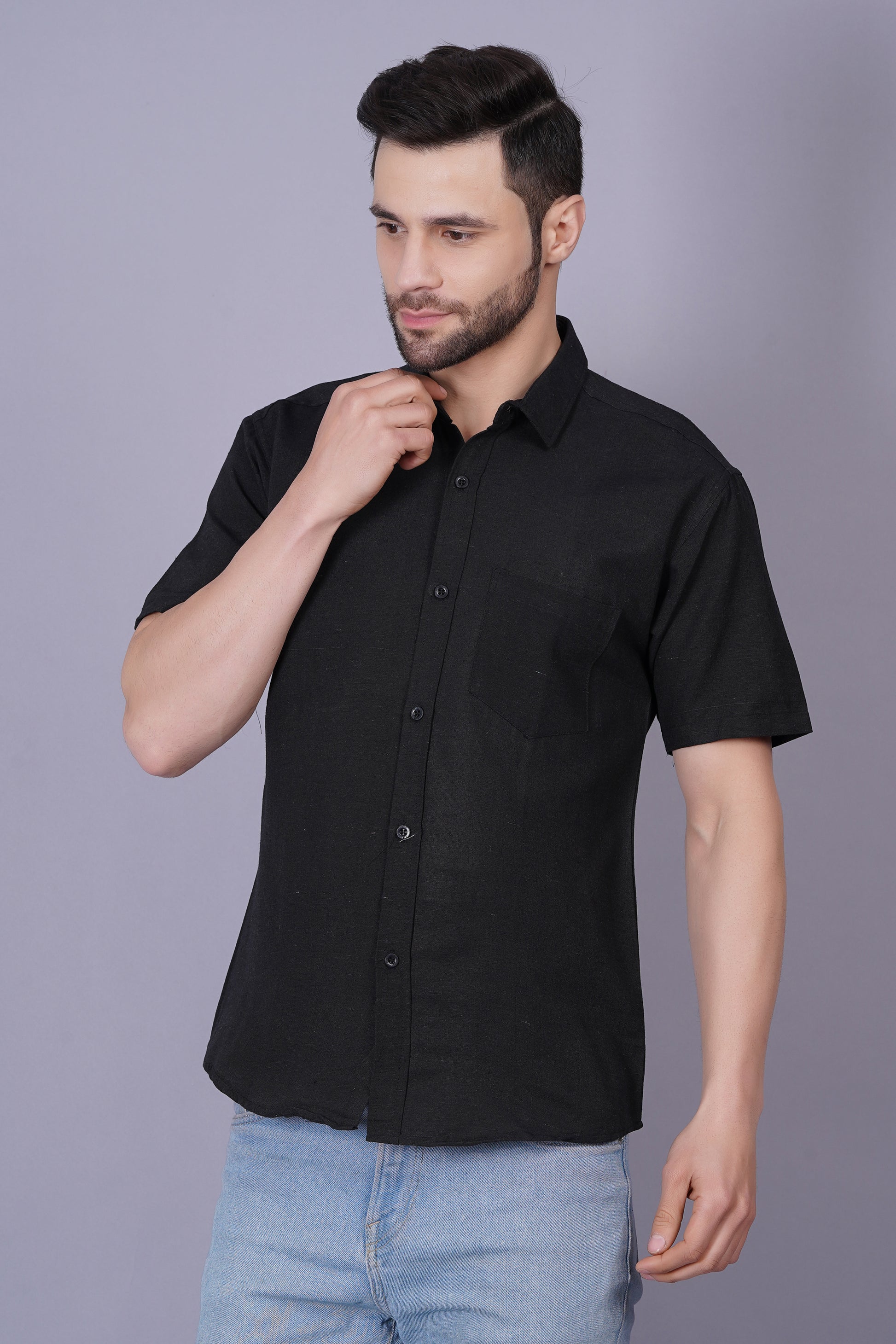 Black Solid Casual Slim Fit Shirt