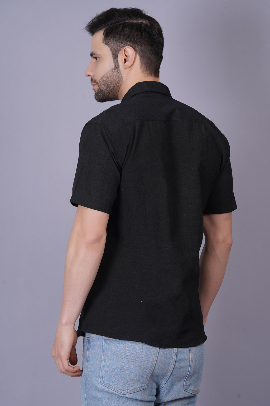 Black Solid Casual Slim Fit Shirt